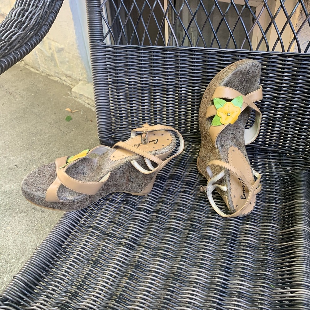 Wedge sandals - Picture 2 of 4
